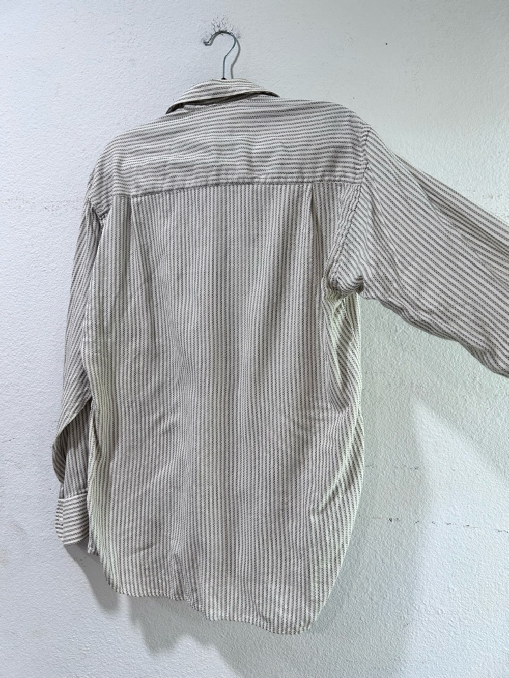 Ike Behar Long-Sleeve Striped Dress Shirt - White & Gray - Picture 9 of 16